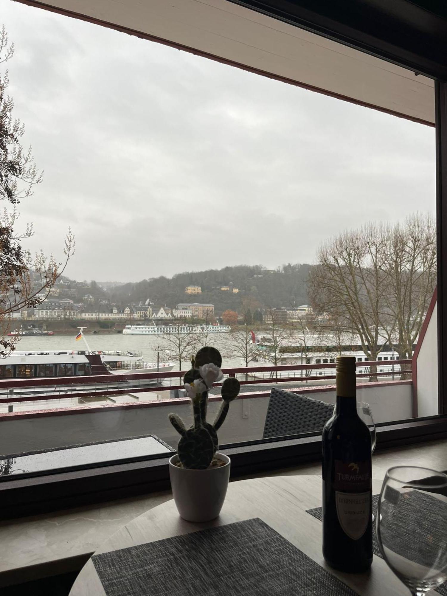 Rheinpanorama Suite Mit Balkon Coblence Extérieur photo